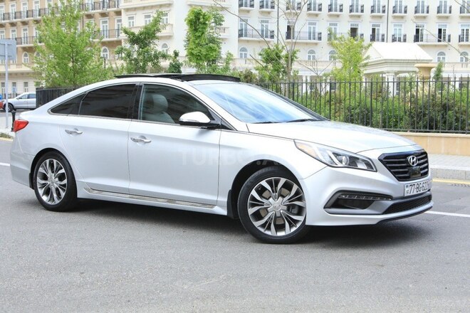 Hyundai Sonata-5