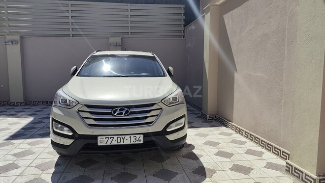Hyundai Santa Fe-1