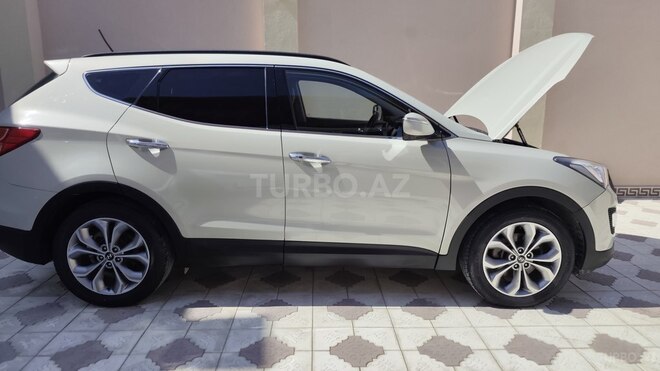 Hyundai Santa Fe-21