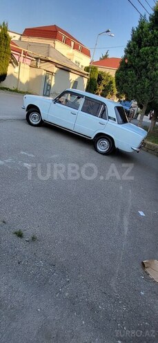 LADA (VAZ) 21011-2