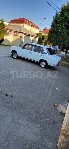 LADA (VAZ) 21011-12