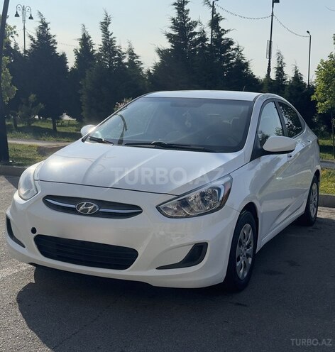 Hyundai Accent-1