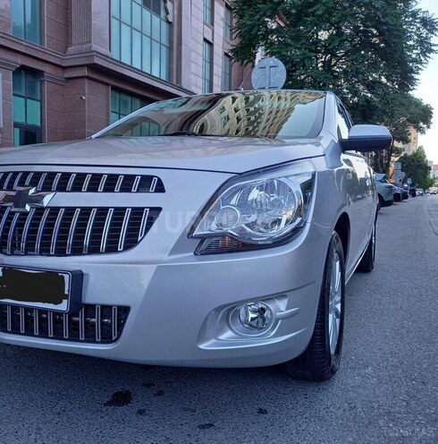 Chevrolet Cobalt-13