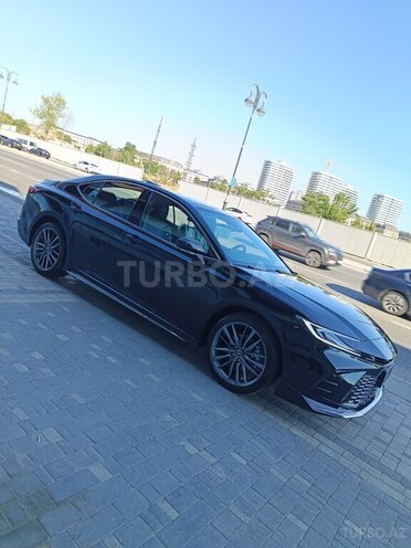 Toyota Camry-12