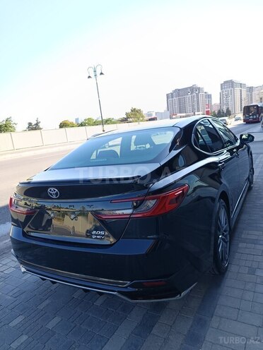 Toyota Camry-10