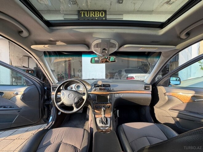 Mercedes E 220-8