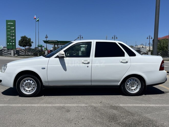 LADA (VAZ) Priora-2