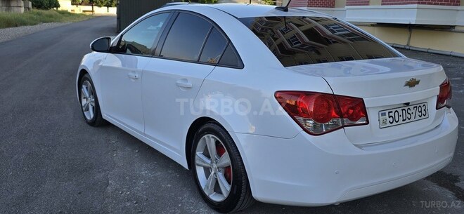 Chevrolet Cruze-6