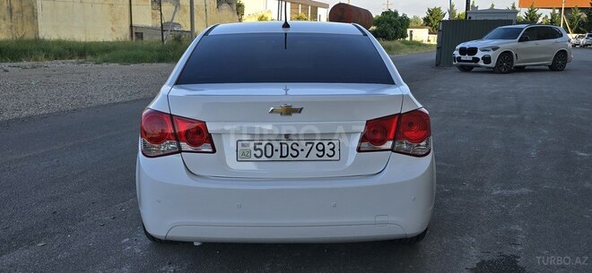 Chevrolet Cruze-4