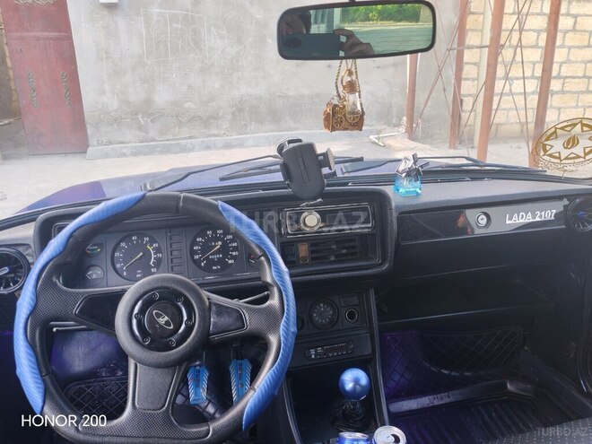 LADA (VAZ) 2107-3