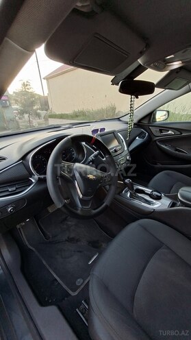 Chevrolet Malibu-5