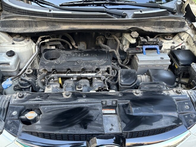 Hyundai ix35-12