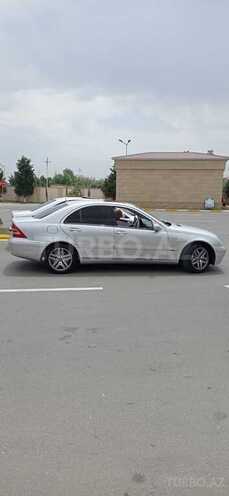 Mercedes C 240-11