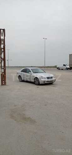 Mercedes C 240-10