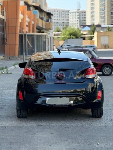 Hyundai Veloster-11