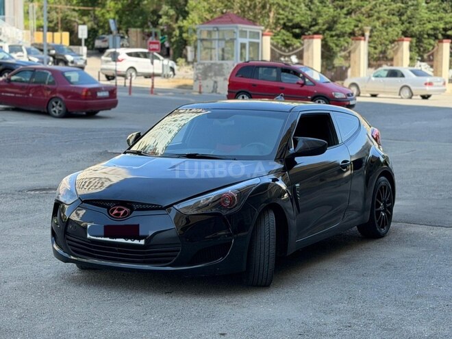Hyundai Veloster-7
