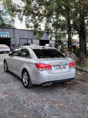 Chevrolet Cruze-5