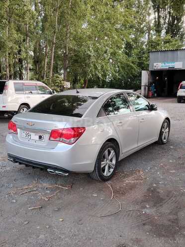 Chevrolet Cruze-2