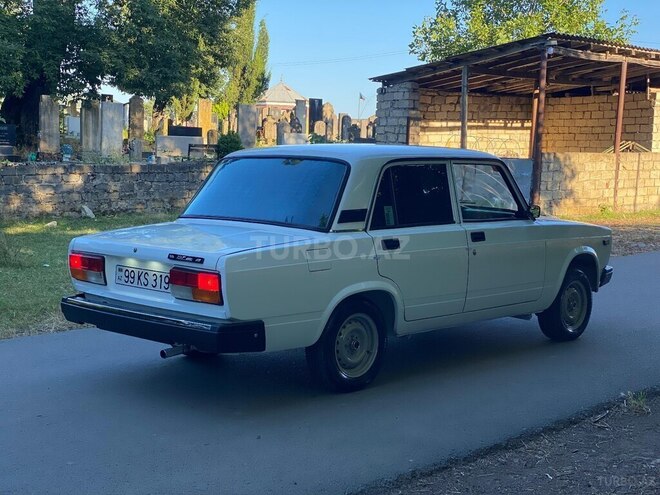 LADA (VAZ) 2107-4