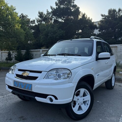 Chevrolet Niva-2
