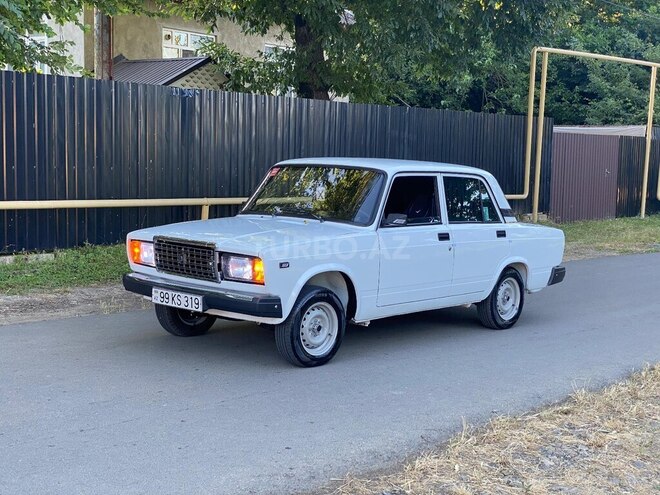 LADA (VAZ) 2107-5