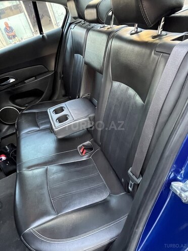 Chevrolet Cruze-8