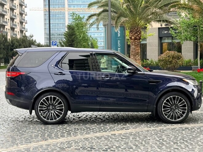 Land Rover Discovery-7