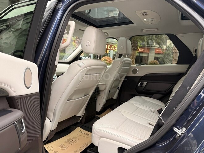 Land Rover Discovery-5