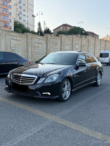 Mercedes E 250-3