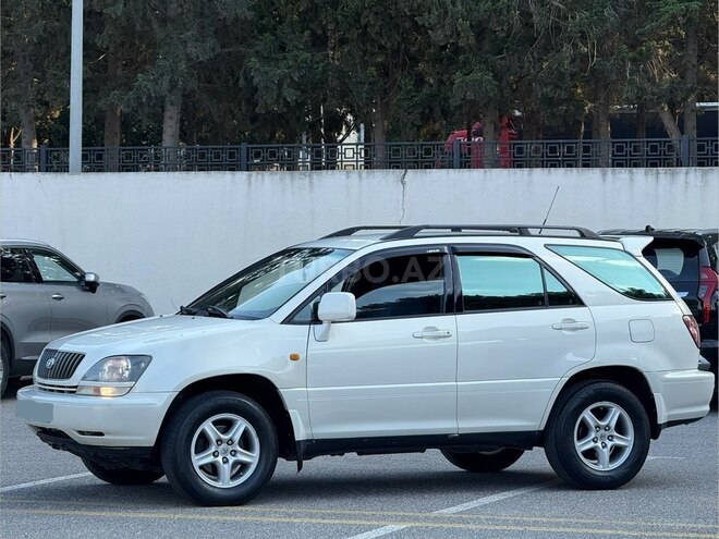 Toyota Harrier-8