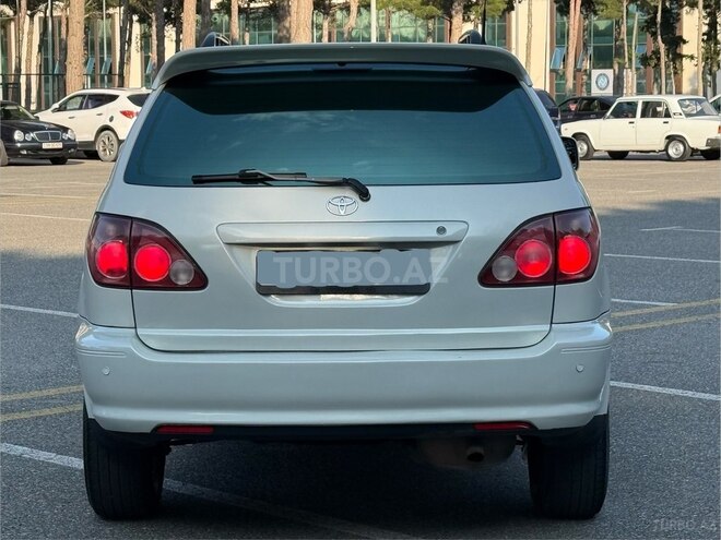 Toyota Harrier-9