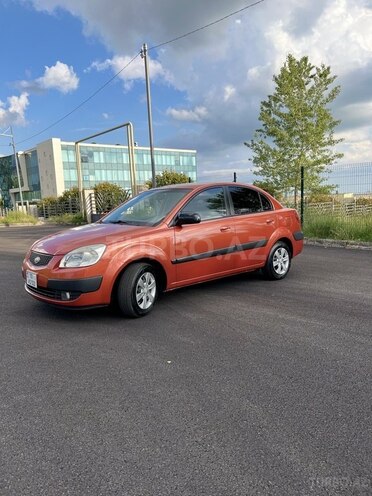 Kia Rio-13