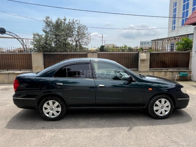 Nissan Sunny-4