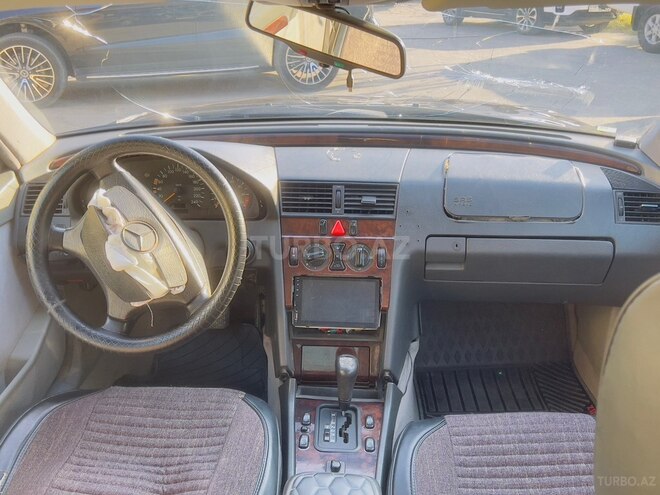 Mercedes C 180-11