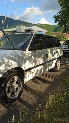 Opel Astra-3