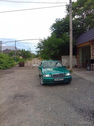 Mercedes C 180-8