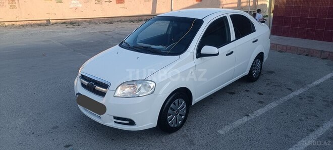 Chevrolet Aveo-8