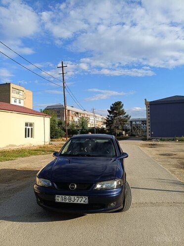 Opel Vectra-7