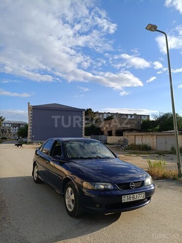 Opel Vectra-9