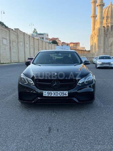 Mercedes E 250-1