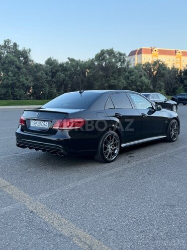 Mercedes E 250-4