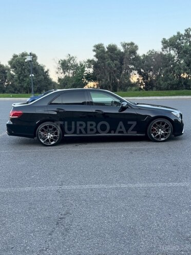 Mercedes E 250-5