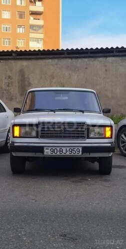 LADA (VAZ) 2107-1