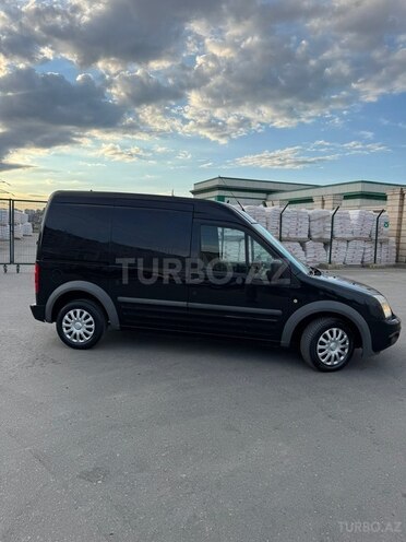 Ford Tourneo Connect-5