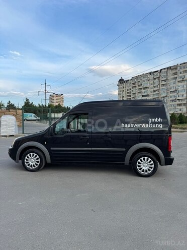 Ford Tourneo Connect-10