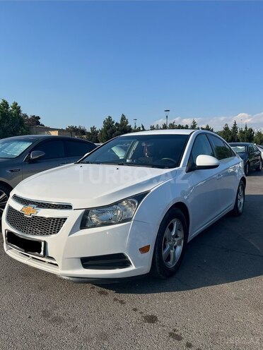 Chevrolet Cruze-1