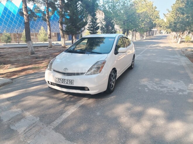 Toyota Prius-1