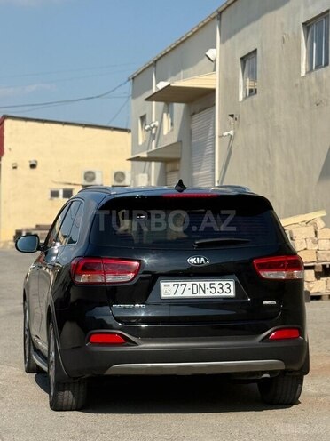 Kia Sorento-3