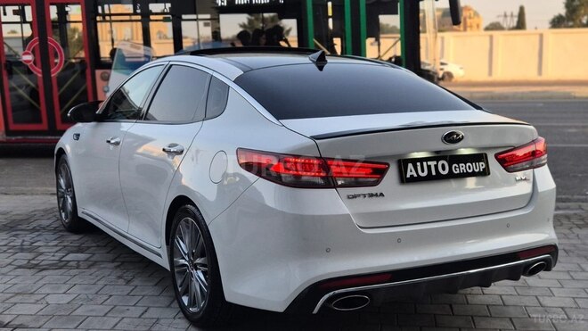 Kia Optima-15