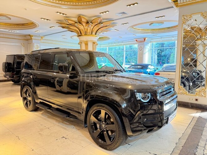 Land Rover Defender-4